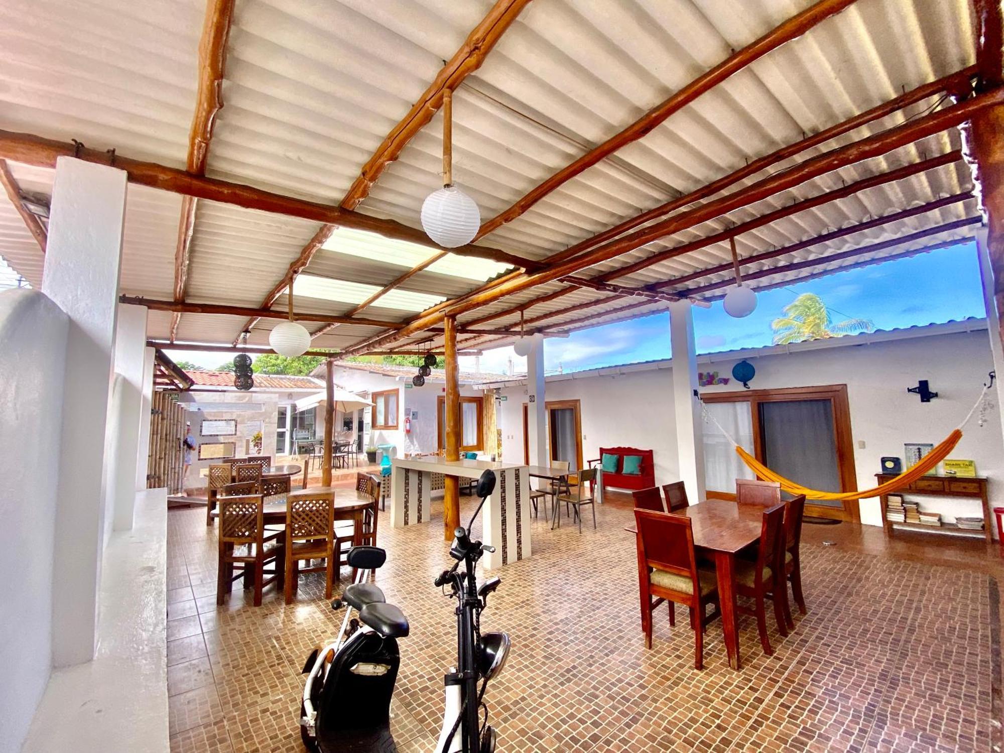Zurisadai Puerto Ayora (Galapagos Islands) Exterior foto