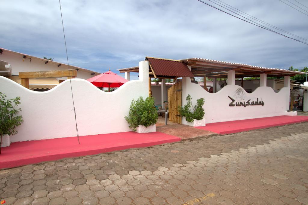 Zurisadai Puerto Ayora (Galapagos Islands) Exterior foto