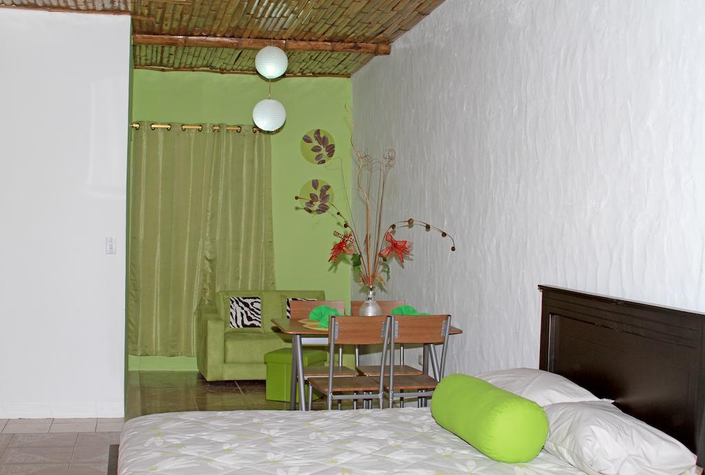 Zurisadai Puerto Ayora (Galapagos Islands) Quarto foto