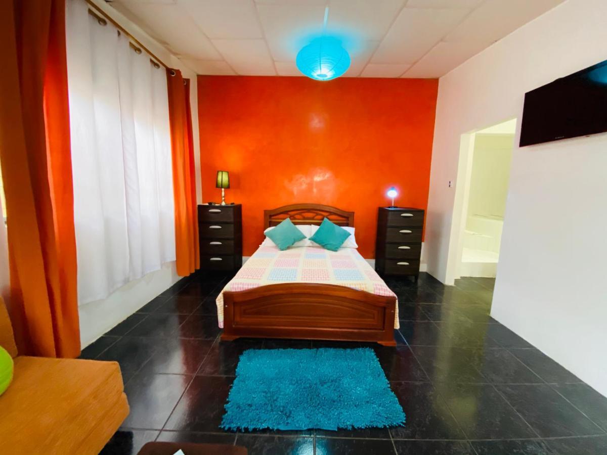 Zurisadai Puerto Ayora (Galapagos Islands) Exterior foto